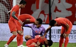 恒大主场击败申花，巩固榜首地位！